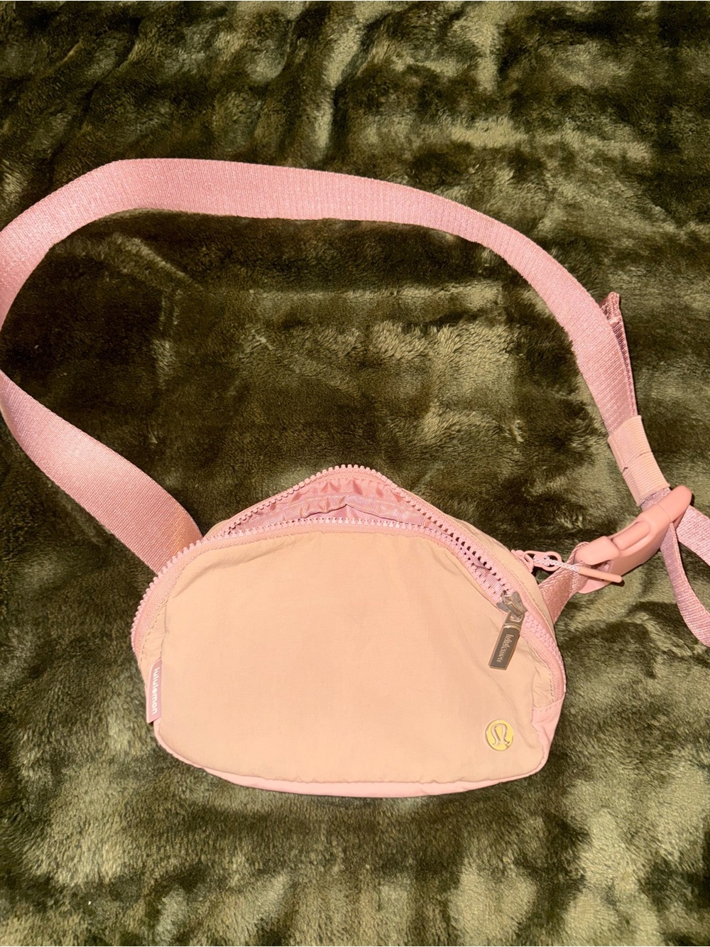 Lululemon belt bag